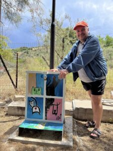 Artamiti Feeder and Water Tube